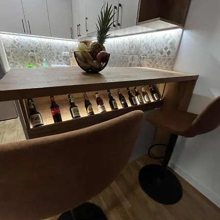 Apartament “mimoza” - *